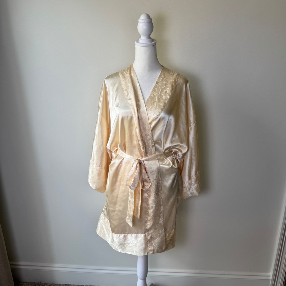 Vintage Victoria's Secret Gold Label Floral Trim Cream Bridal Robe O/S Lingerie